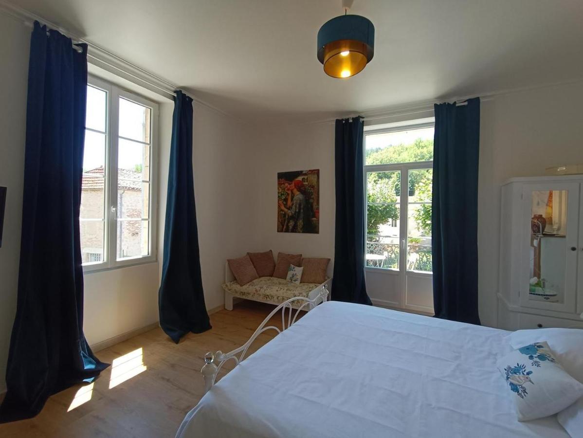 Maison Sur Le Lot Saint-Vincent-Rive-d'Olt ภายนอก รูปภาพ