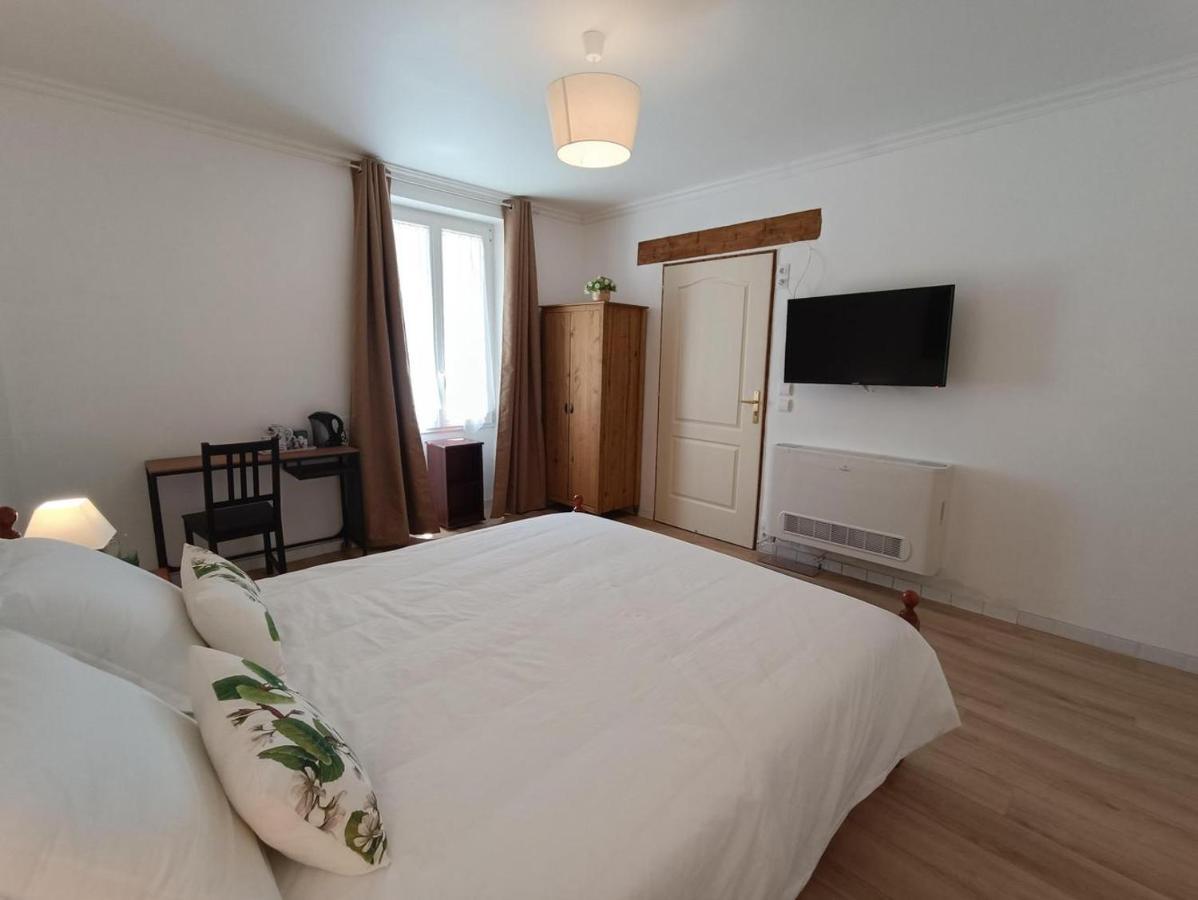 Maison Sur Le Lot Saint-Vincent-Rive-d'Olt ภายนอก รูปภาพ